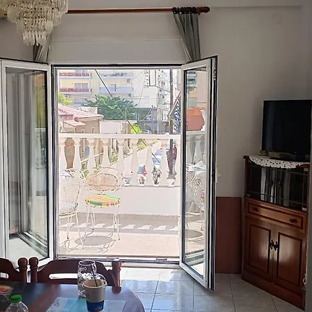 Chrysa' S House * Волос